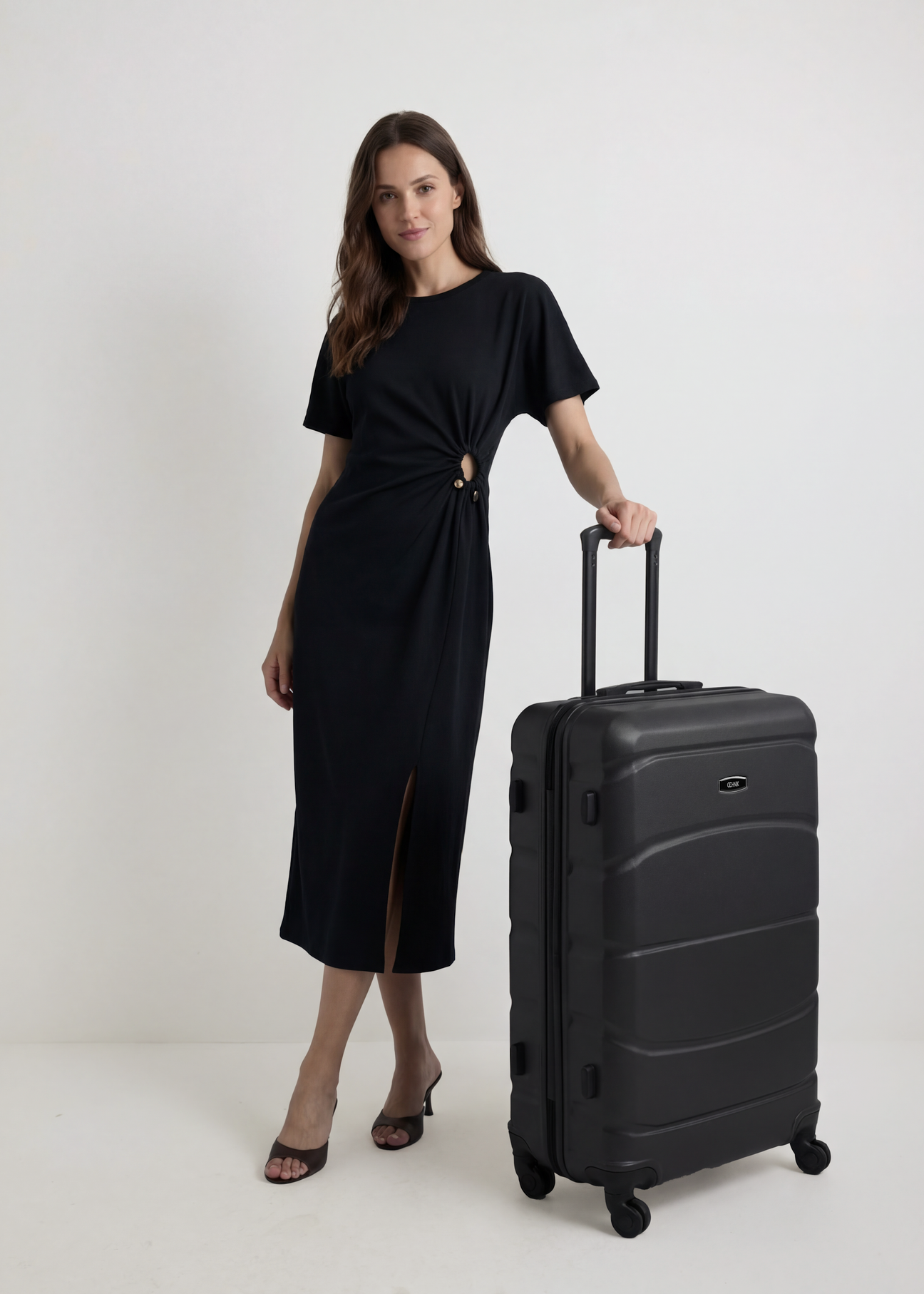 Walizka duża na kółkach WALAB-0077-9I-28(W26)