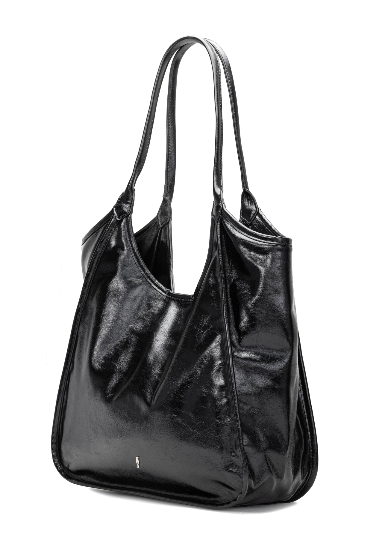 Czarna torebka damska shopper TOREC-1122-9F(W26), widok produktu skosem na białym tle.