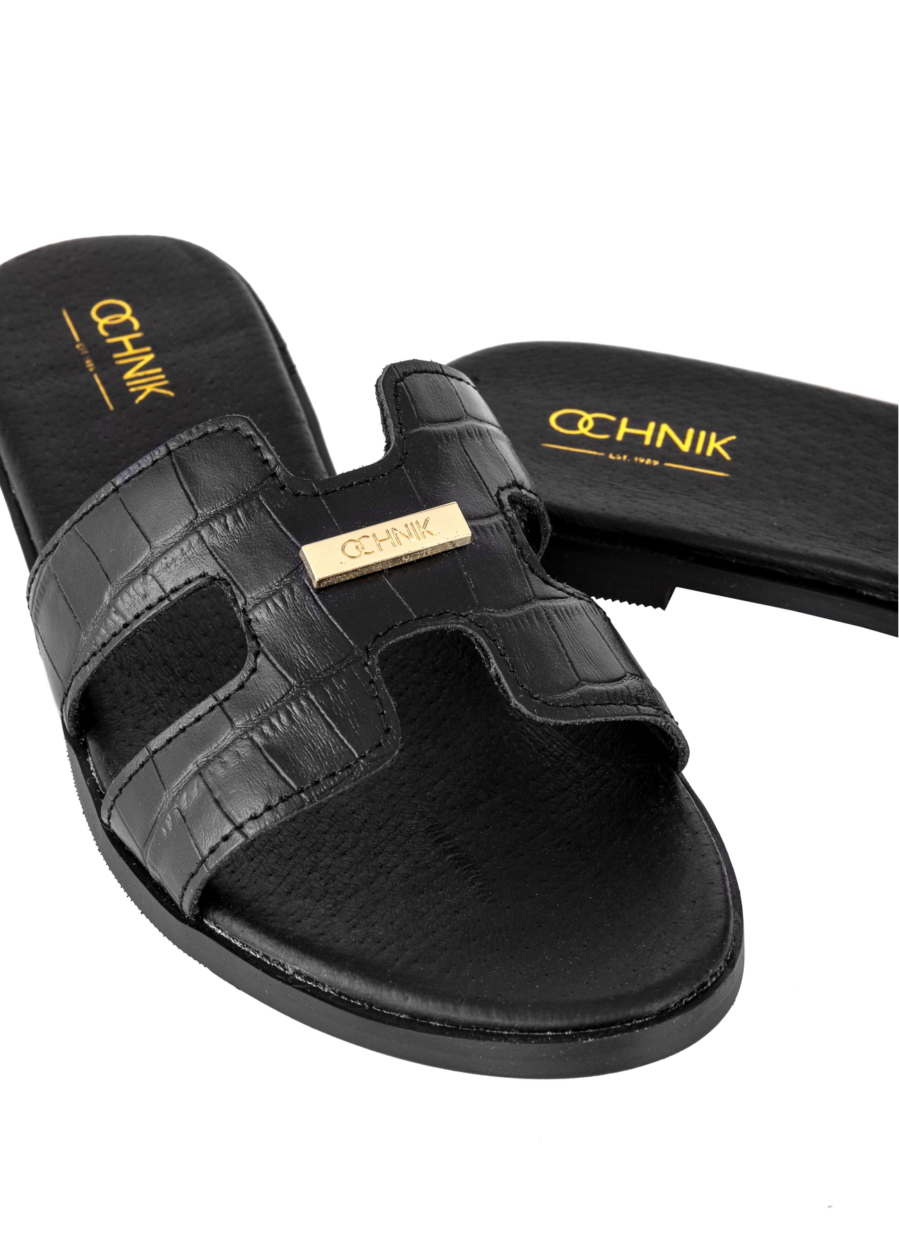 Czarne klapki damskie croco BUTYD-0725C-98(W25)-06