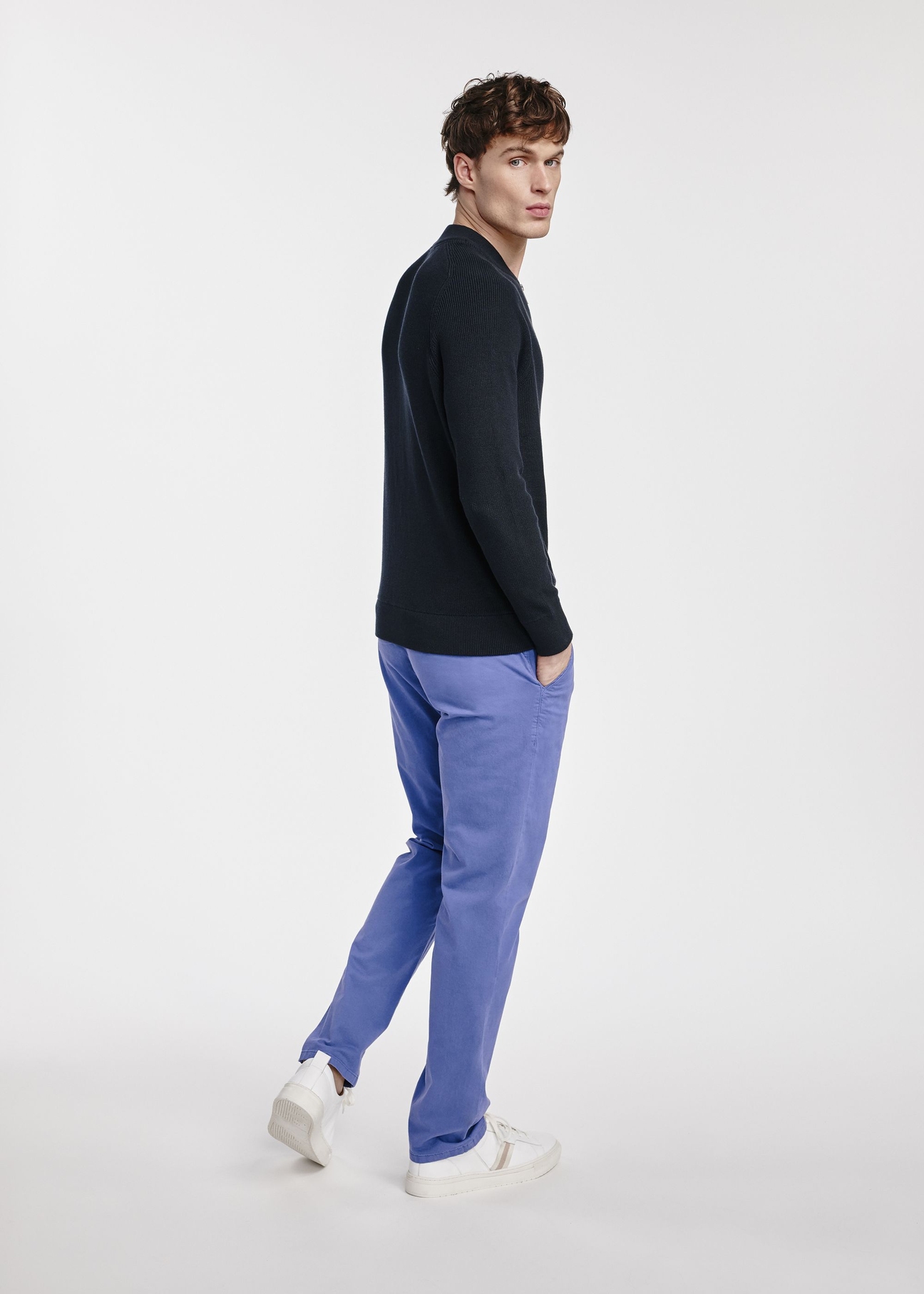 Czarny sweter męski na suwak SWEMT-0164-99(W25)-06