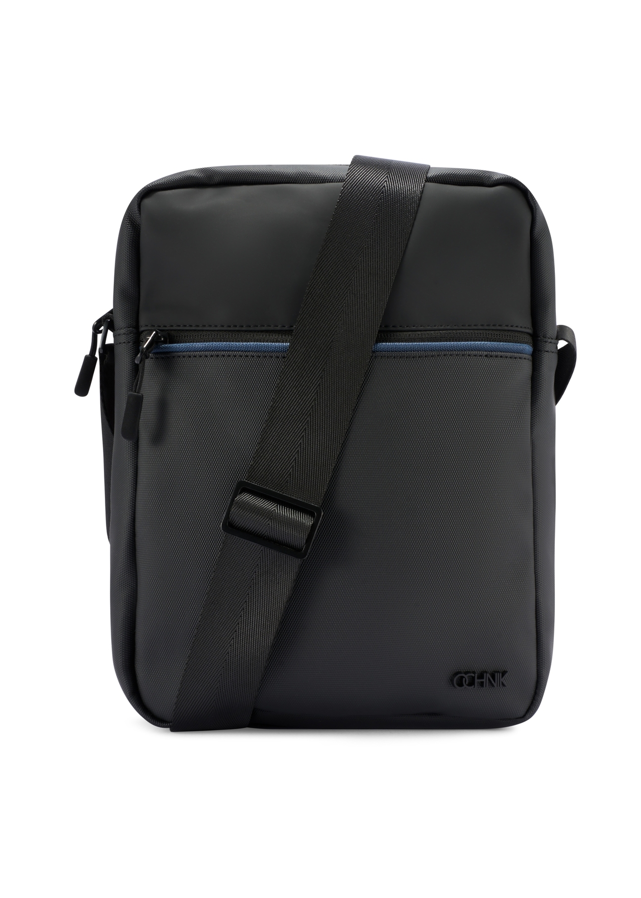 Czarna torba męska crossbody TORMN-0395-9J(W26) - widok produktu z przodu, na białym tle. 