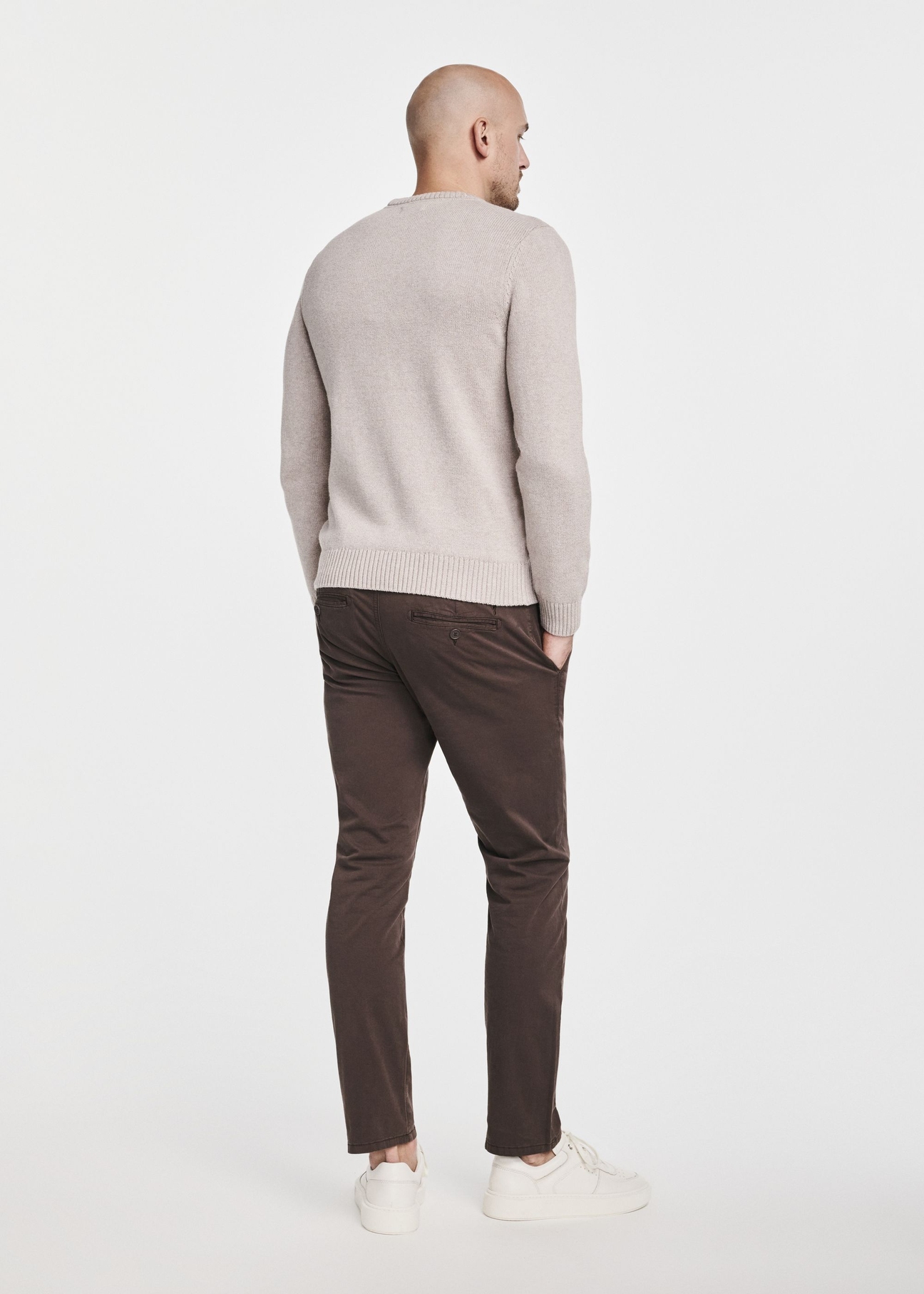 Beżowy sweter męski bawełniany SWEMT-0147-81(Z24)-05