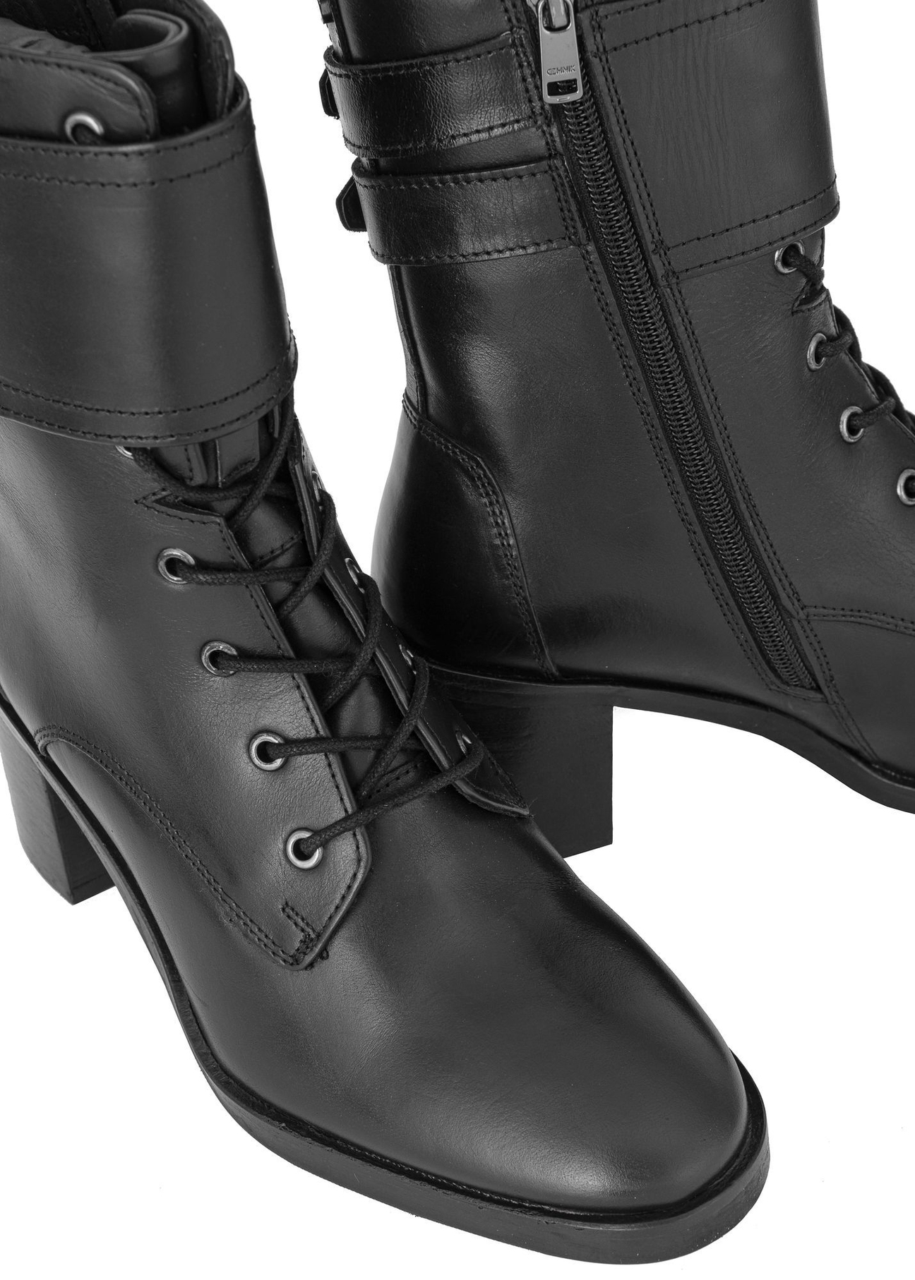 Czarne skórzane botki damskie BUTYD-1028-99(Z23)-05