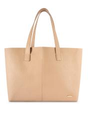 Beżowa torebka damska shopper TOREC-1208-1A(W26), widok produktu z przodu na białym tle.