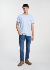 Błękitny bawełniany t-shirt męski TSHMT-0121-50(W25)-02