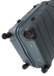 Walizka mała na kółkach WALAB-0077-8C-19(W26), widok kółek produktu na białym tle.