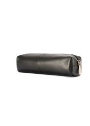 Czarne skórzane etui PORMS-0690-9I(W26) - widok produktu po skosie, na białym tle. 