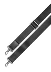 Czarna skórzana teczka męska TORMS-0508-99(W26), widok paska produktu na białym tle.
