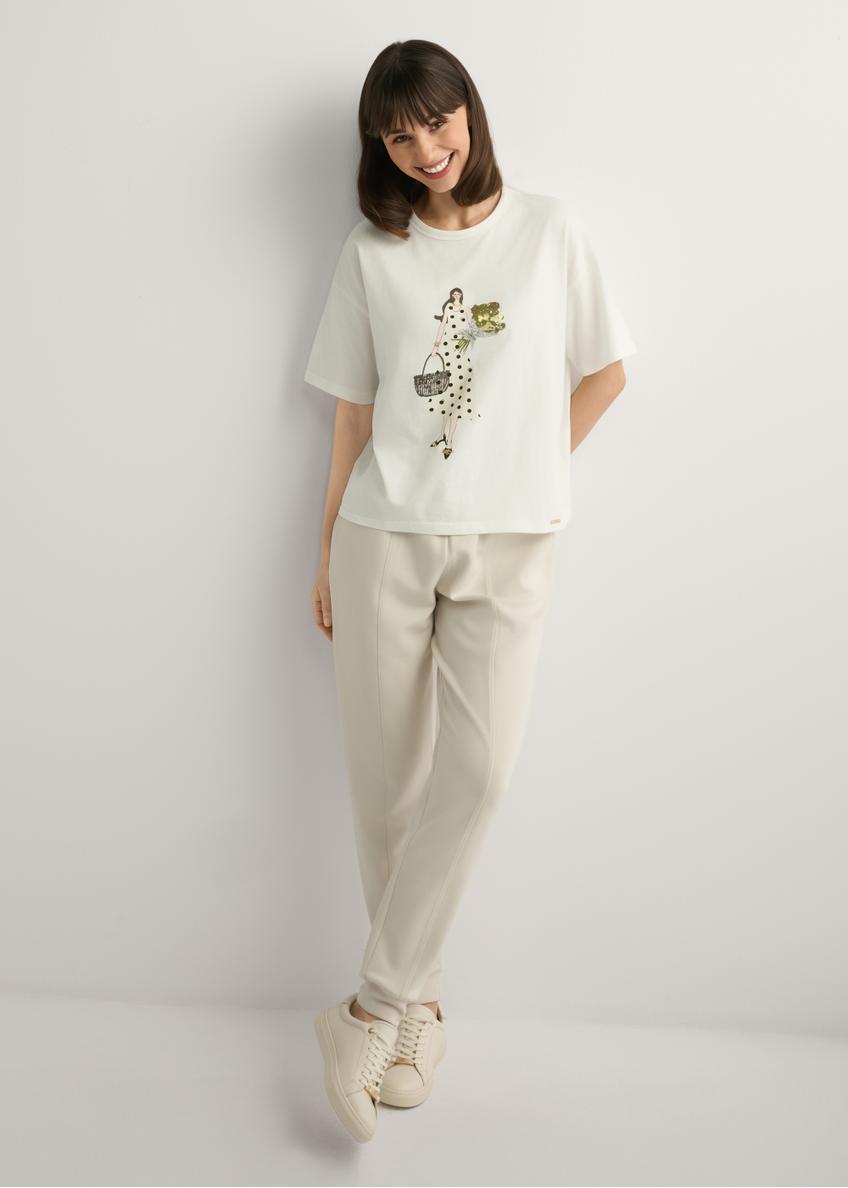 Kremowy T-shirt damski z nadrukiem TSHDT-0161-0B(W26)