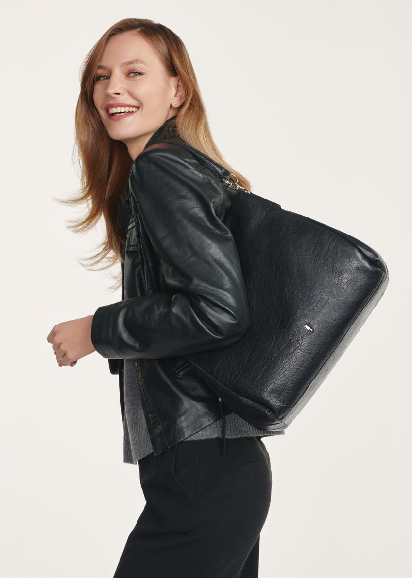 Czarna skórzana damska torebka shopper TORES-0636D-99(W26)