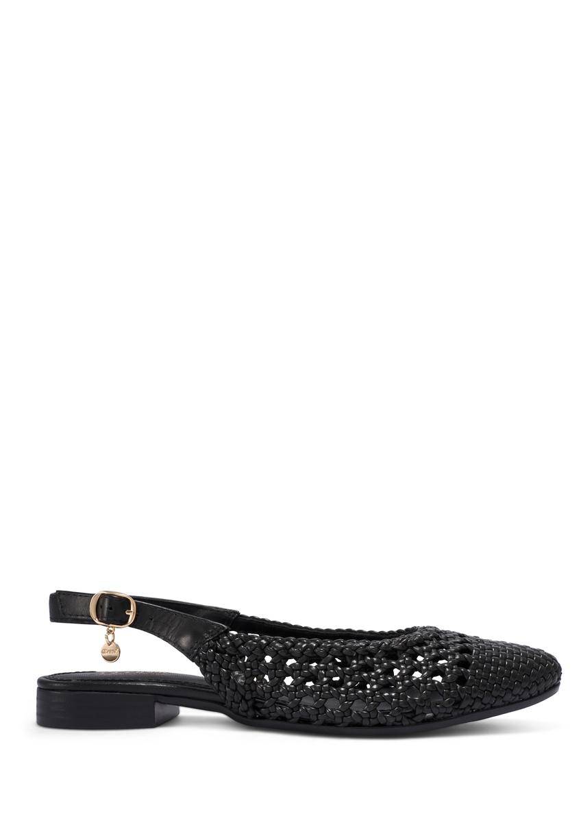 Czarne plecione buty damskie BUTYD-1252-99(W26), widok produktu z boku na białym tle.