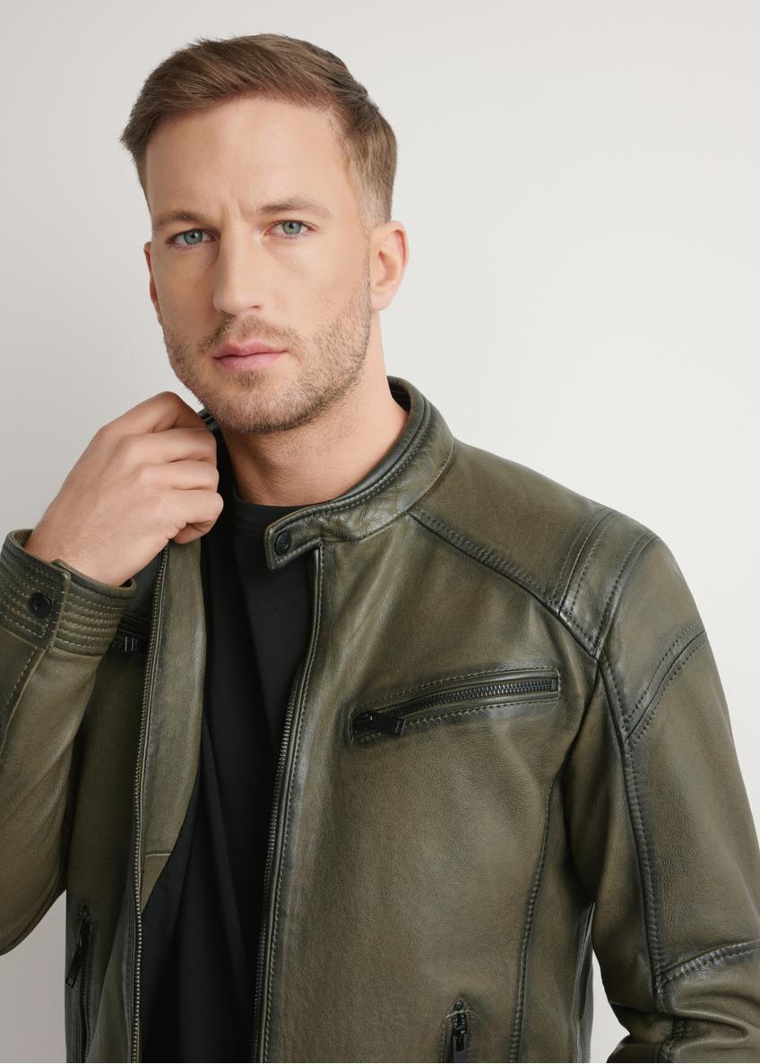 Skórzana kurtka męska w kolorze khaki KURMS-0403-8D(W26)