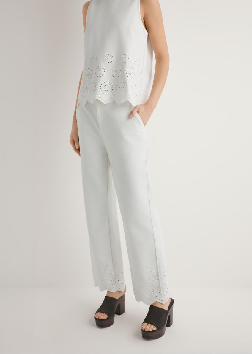 Białe spodnie damskie wide leg SPODT-0122-0B(W26)