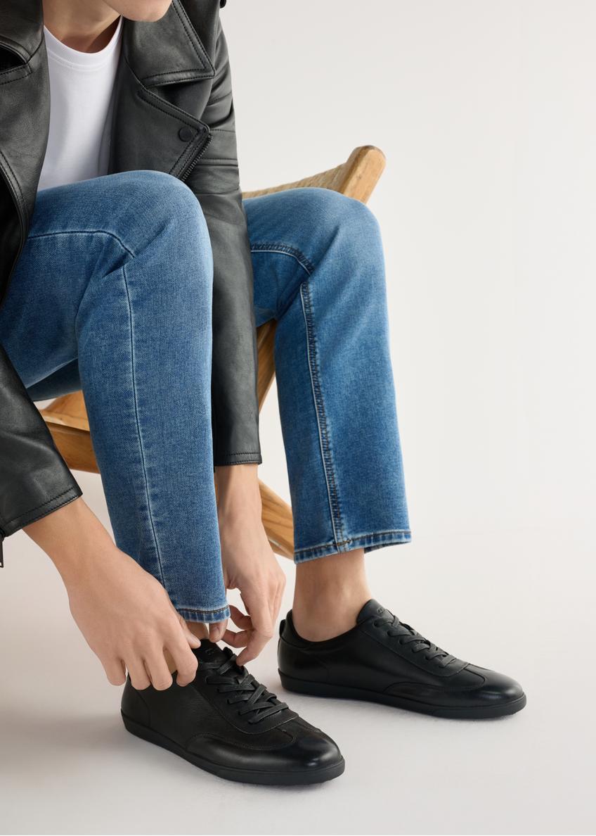 Czarne skórzane buty męskie BUTYM-0491-99(W26)